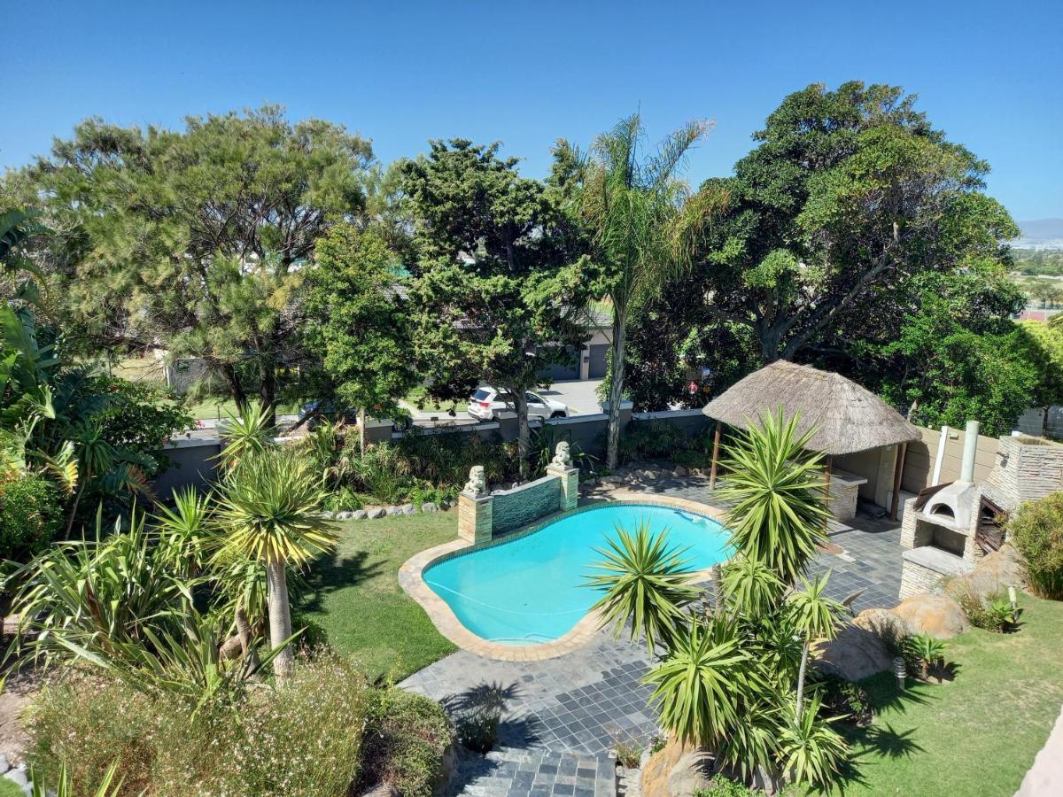 Mandalay Beach Guest House Bloubergstrand Exterior foto